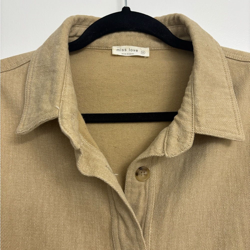 Oversized Button-Up Shirt - Picture 2 of 2